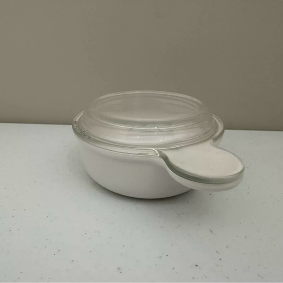 Pyrex Corning Ware Grab It White Mini Casserole Handle Dish w Original Glass Lid - Picture 2 of 11